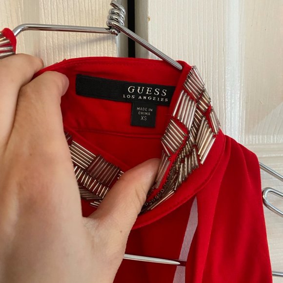 XS Guess RED Halter - NEW - Picture 2 of 5